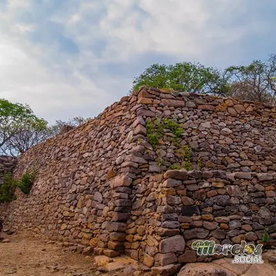 2012 - Zona arqueológica de Chimalacatlán